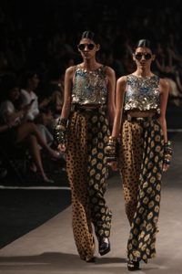 lakme fashion week summer resort 2015 designer sabyasachi pumpernickel pixie