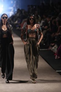 lakme fashion week summer resort 2015 designer sabyasachi pumpernickel pixie