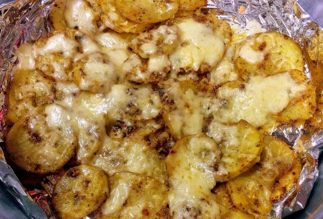 easy oven roasted cheesy italian potatoes recipe on pumpernickel pixie