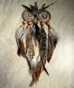 dreams, home decor, bedroom decor, owl, dream catcher, dreamcatcher, native american, new age movement, good luck charm, traditional, vintage, etsy, positive, optimism, hope, happy, happiness, pumpernickel pixie