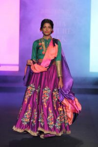 india couture week 2015, indian fashion, indian wear, bridal wear, indian brides, fashion, couture, india, traditional, tradition, glamour, drama, opulence, luxury, fashion week, couture week, pumpernickel pixie