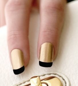 french manicure, fall french manicure, autumn french manicure, winter french manicure, fall nail trends, winter nail trends, fall nails 2015, winter nails 2015, glamorous french manicure, reverse french manicure, red french manicure, black french manicure, gold french manicure, french mani, festive french manicure, metallic french manicure, matte french manicure, glitter french manicure, pumpernickel pixie