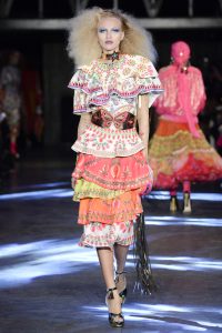 fashion week, spring summer 2016, paris, ready to wear, manish arora, indian fashion designer, india, kitsch, psychedelic, colorful, bohemian, gypsy, disco, hippie, quirky, drama, embellished, fun, happy, sequins, embroidery, tassels, prints, wearable fashion, eye catching, exclusively.com, vogue, runway, pumpernickel pixie