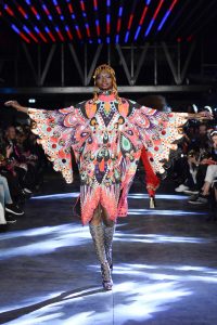 fashion week, spring summer 2016, paris, ready to wear, manish arora, indian fashion designer, india, kitsch, psychedelic, colorful, bohemian, gypsy, disco, hippie, quirky, drama, embellished, fun, happy, sequins, embroidery, tassels, prints, wearable fashion, eye catching, exclusively.com, vogue, runway, pumpernickel pixie