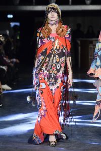 fashion week, spring summer 2016, paris, ready to wear, manish arora, indian fashion designer, india, kitsch, psychedelic, colorful, bohemian, gypsy, disco, hippie, quirky, drama, embellished, fun, happy, sequins, embroidery, tassels, prints, wearable fashion, eye catching, exclusively.com, vogue, runway, pumpernickel pixie