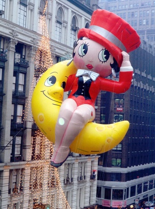  thanksgiving, new york city, big apple, holiday travel, festival travel, thanksgiving travel, new york travel, parade, thanksgiving parade, macys parade, american festival, american parade, giant balloons, thanksgiving floats, 2015 macys parade, macys thanksgiving parade, pumpernickel pixie