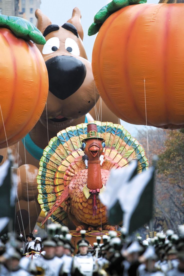  thanksgiving, new york city, big apple, holiday travel, festival travel, thanksgiving travel, new york travel, parade, thanksgiving parade, macys parade, american festival, american parade, giant balloons, thanksgiving floats, 2015 macys parade, macys thanksgiving parade, pumpernickel pixie