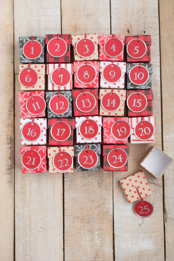  advent calendar, advent calendar diy, advent, calendar, christmas calendar, christmas, happy december, advent calendar 2015, printable advent calendar, advent calendar round up, top advent calendars, december, pumpernickel pixie