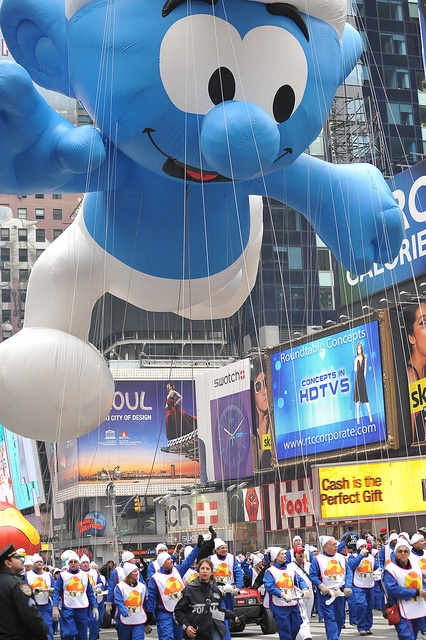  thanksgiving, new york city, big apple, holiday travel, festival travel, thanksgiving travel, new york travel, parade, thanksgiving parade, macys parade, american festival, american parade, giant balloons, thanksgiving floats, 2015 macys parade, macys thanksgiving parade, pumpernickel pixie