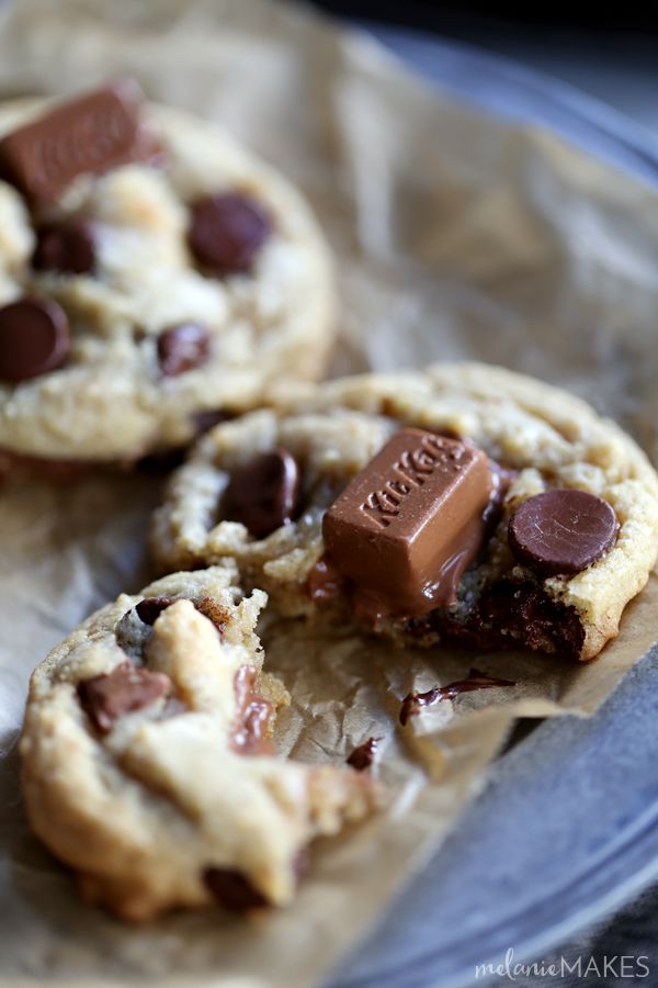 top chocolate cookie recipes, desserts, chocolate recipes, cookie recipes, chocolate chip cookies, chocolate cookies, chocolate, favorite chocolate cookie recipes, top chocolate cookie recipes, best chocolate cookie recipes, chocolate cookies round up, chocolate cookie overload, pumpernickel pixie