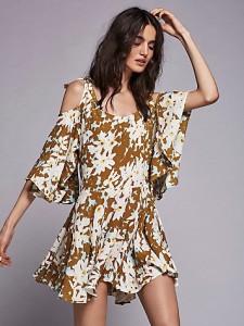 summer dresses, floral dresses, vintage dresses, retro dresses, boho dresses, bohemian dresses, floral prints, floral fashion, floral maxi, floral lace dress, free people, free people dress, romantic dresses, romantic summer dresses, floral, dress, fashion, jyo, pumpernickel pixie