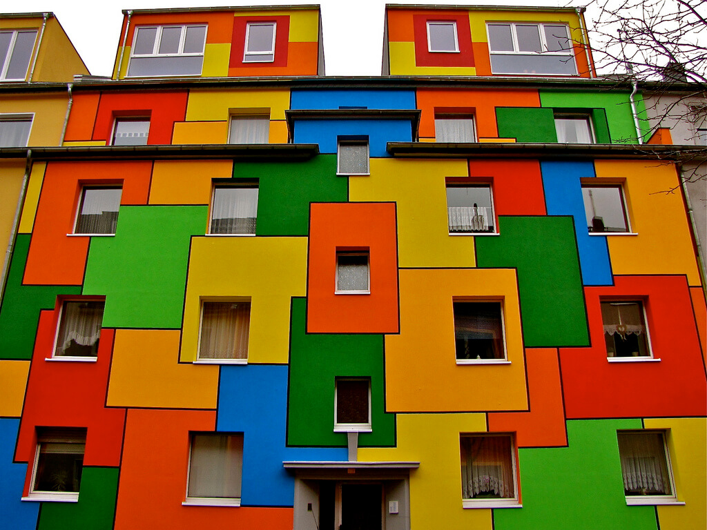 color, colour, colourful buildings, colorful buildings, multicolored buildings, artistic buildings, unusual buildings, creative buildings, color and design, graffiti art on buildings, travel wishlist, colorful travel, colorful destinations, colorful places, color happy, colorful buildings i want to visit, jyo, pumpernickel pixie 